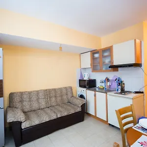 Apartment Aleks Center